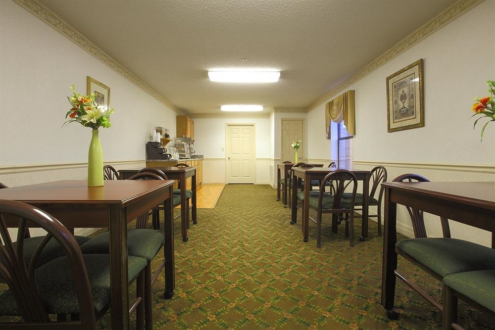 Americas Best Value Inn & Suites - Little Rock - Maumelle Экстерьер фото